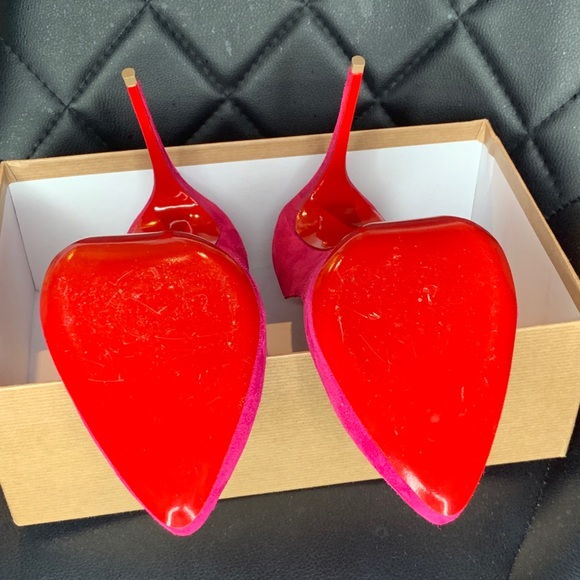 Christian Louboutin Pink Velour Pumps - Size 42 - Picture 4 of 7